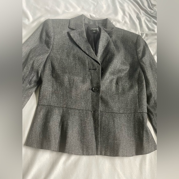 Ann Taylor Peplum Suit Jacket Sz 2 - Picture 4 of 5